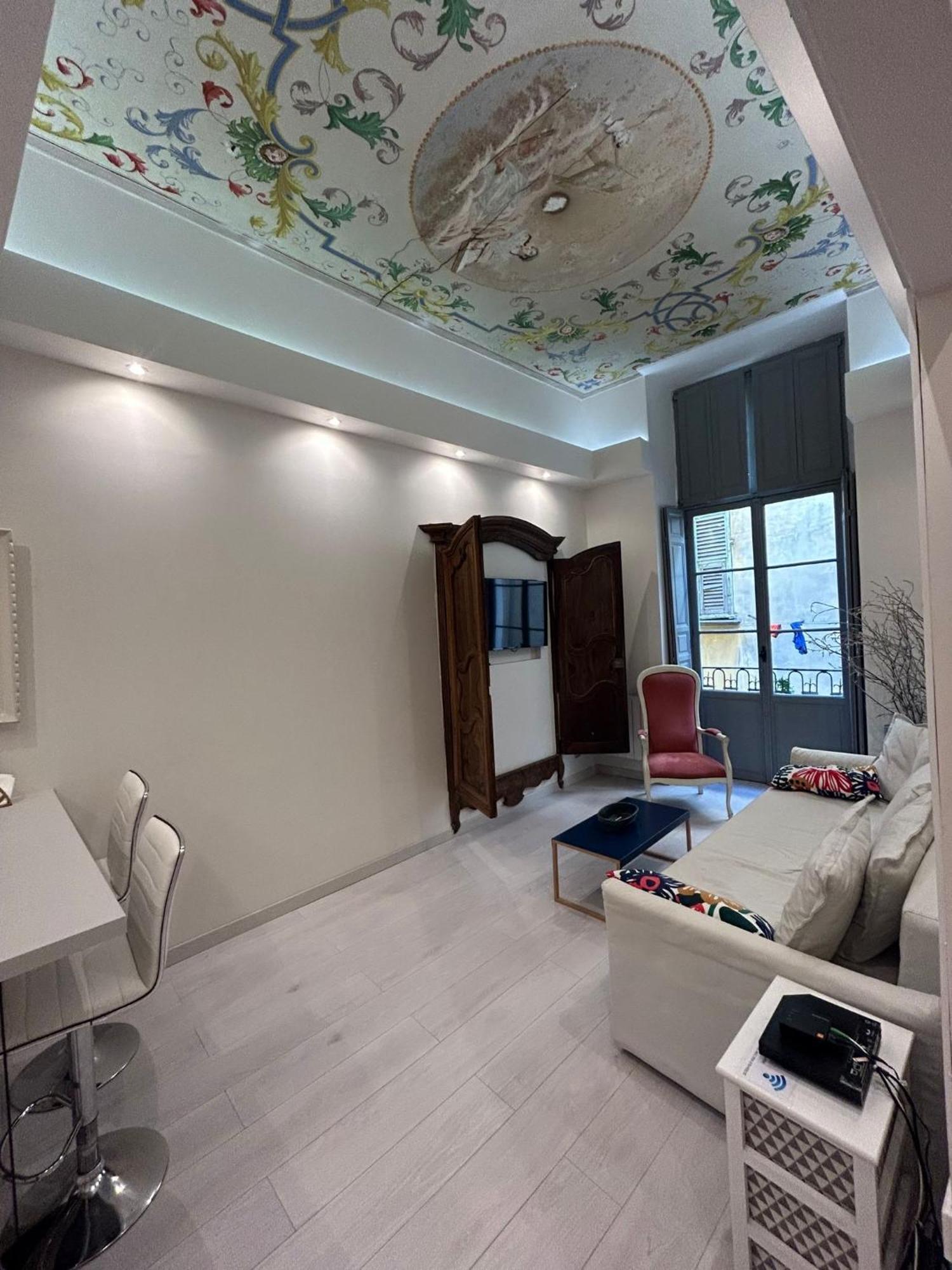 Luxury Apartment In The Heart Of Old Town Nice. 외부 사진